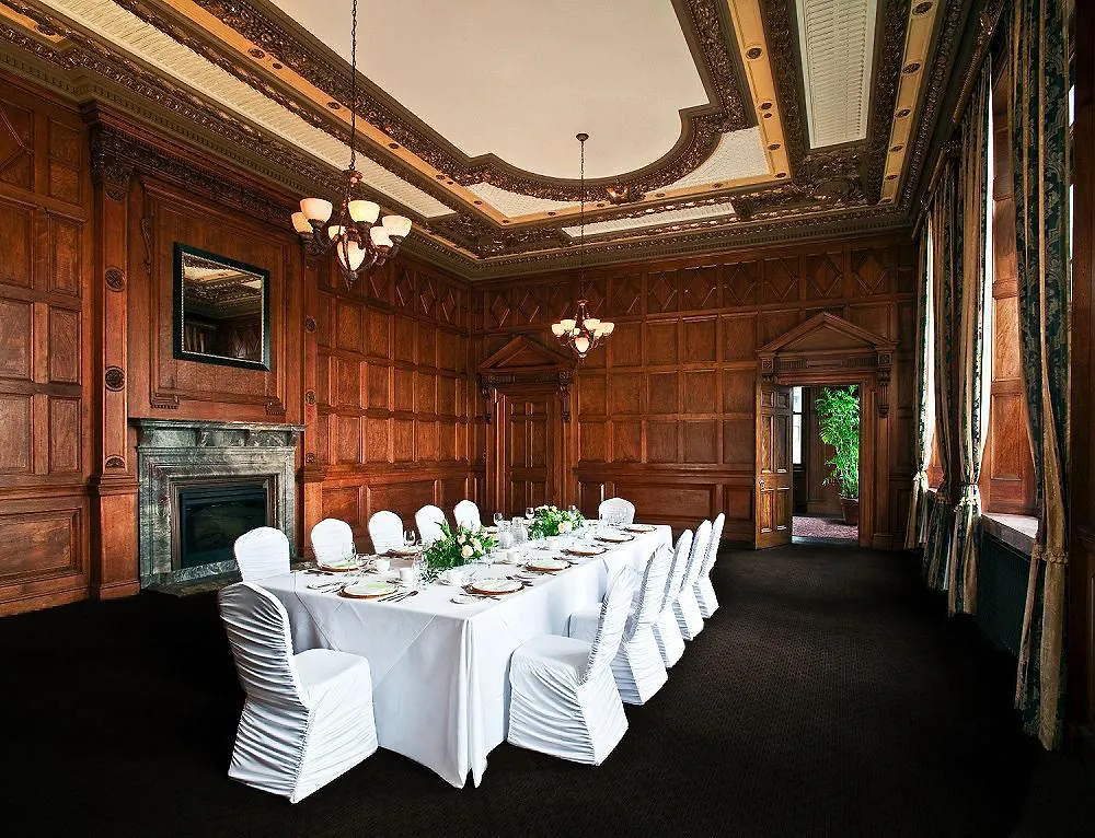 One King West Hotel And Residence Toronto