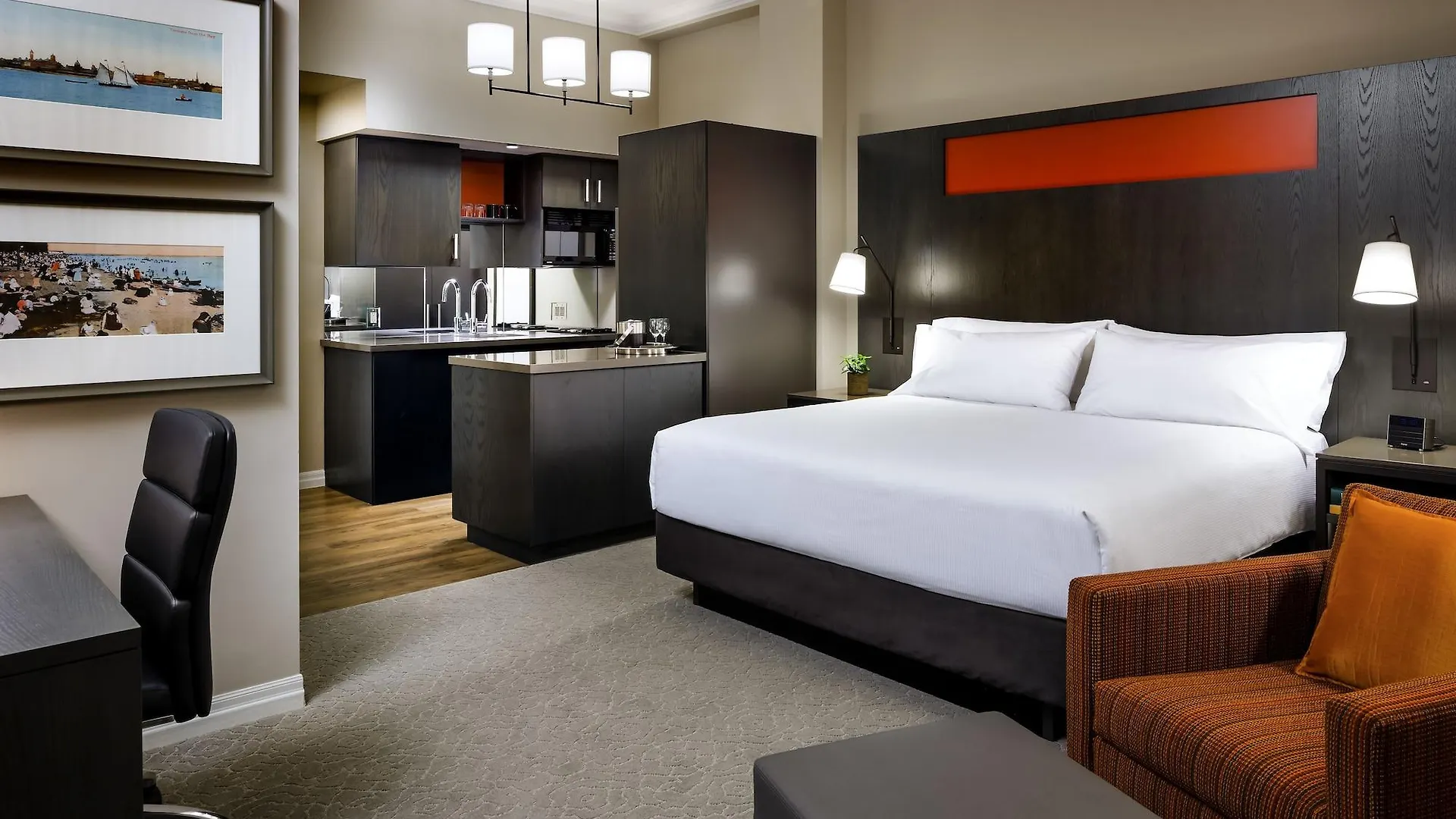 One King West Hotel And Residence Торонто 4*,