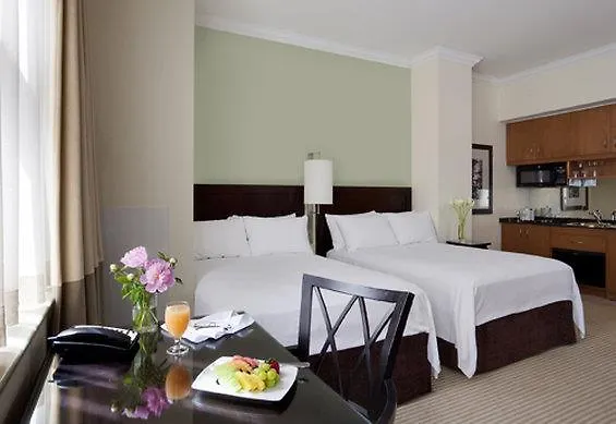 One King West Hotel And Residence Торонто
