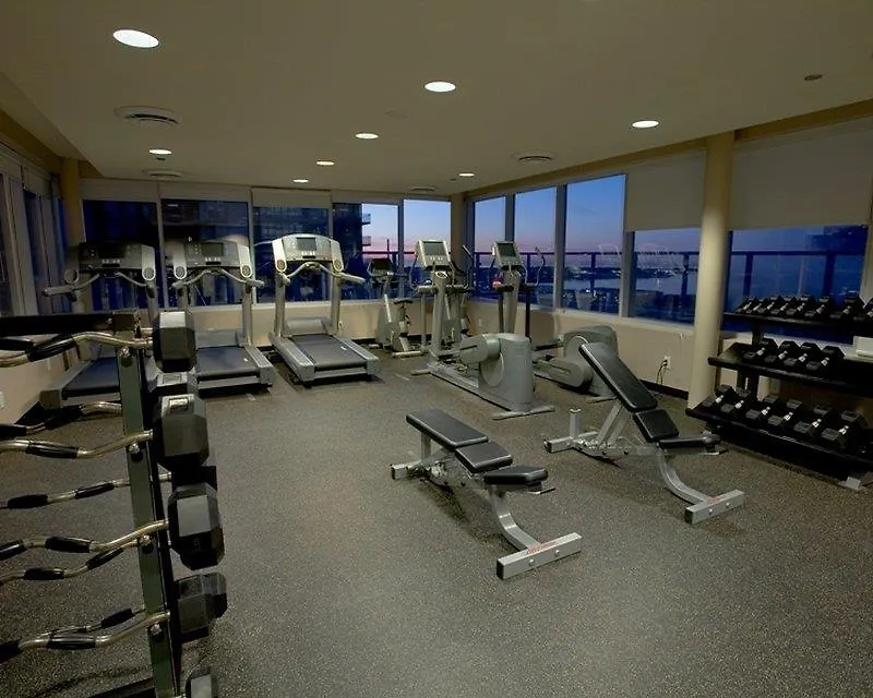 One King West Hotel And Residence Торонто