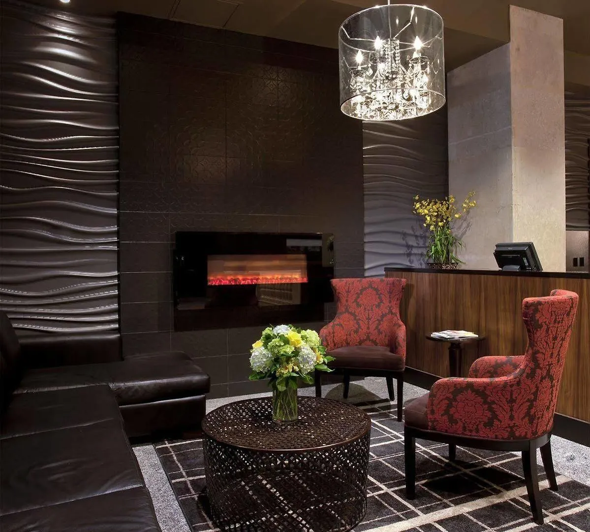 One King West Hotel And Residence Торонто