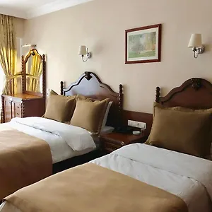 احجز هنا